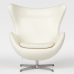 Дизайнерське крісло з екошкіри на металевій хрестовині біле Егг